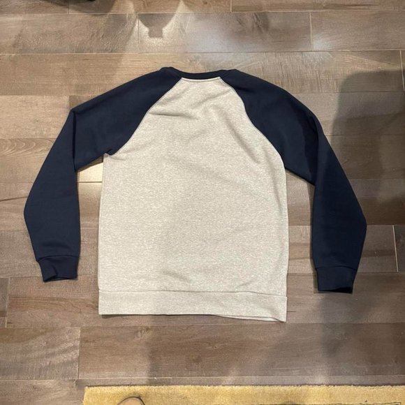 COPY - Forever 21 Crew Neck Sweater - Picture 2 of 3